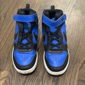 Nike Kids Black and Blue Sneakers